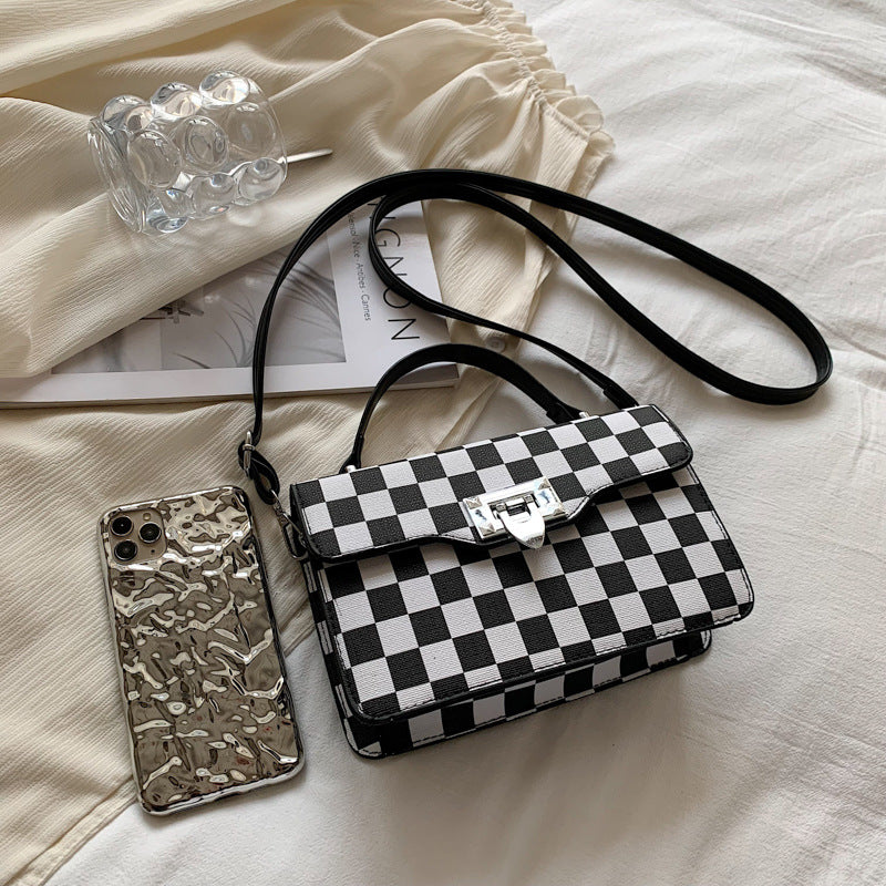 Blogger Favorite Checkered