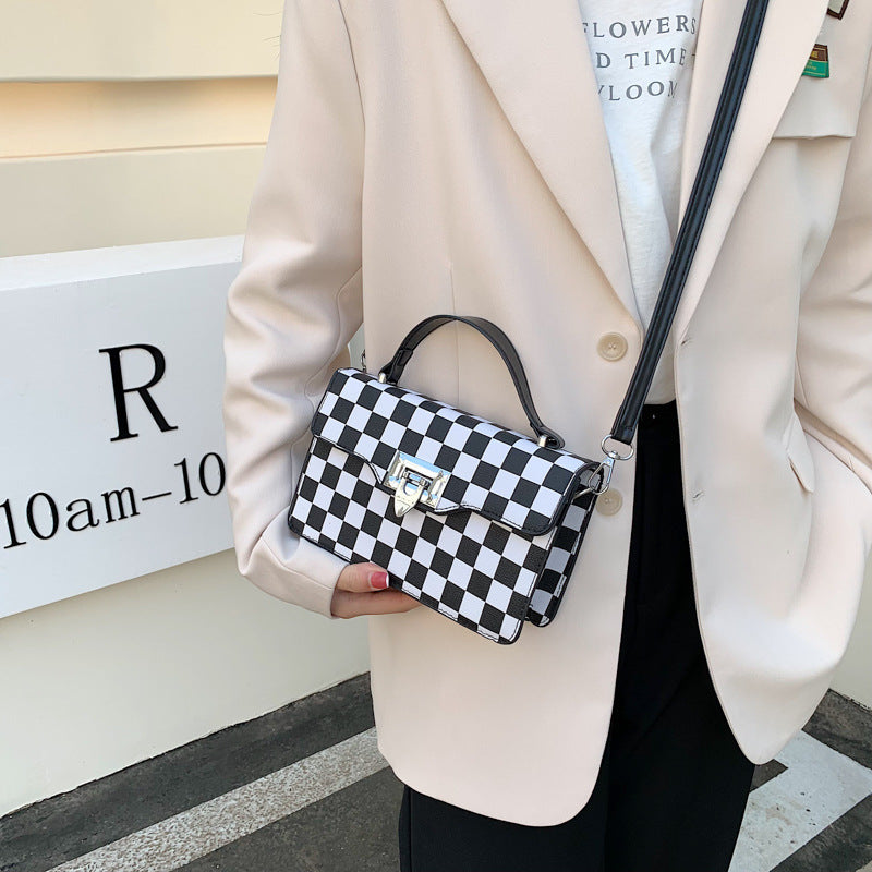 Blogger Favorite Checkered